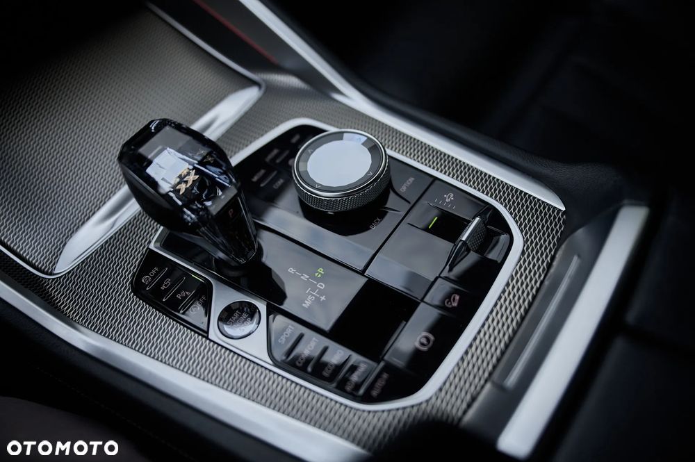 BMW X6 - 28