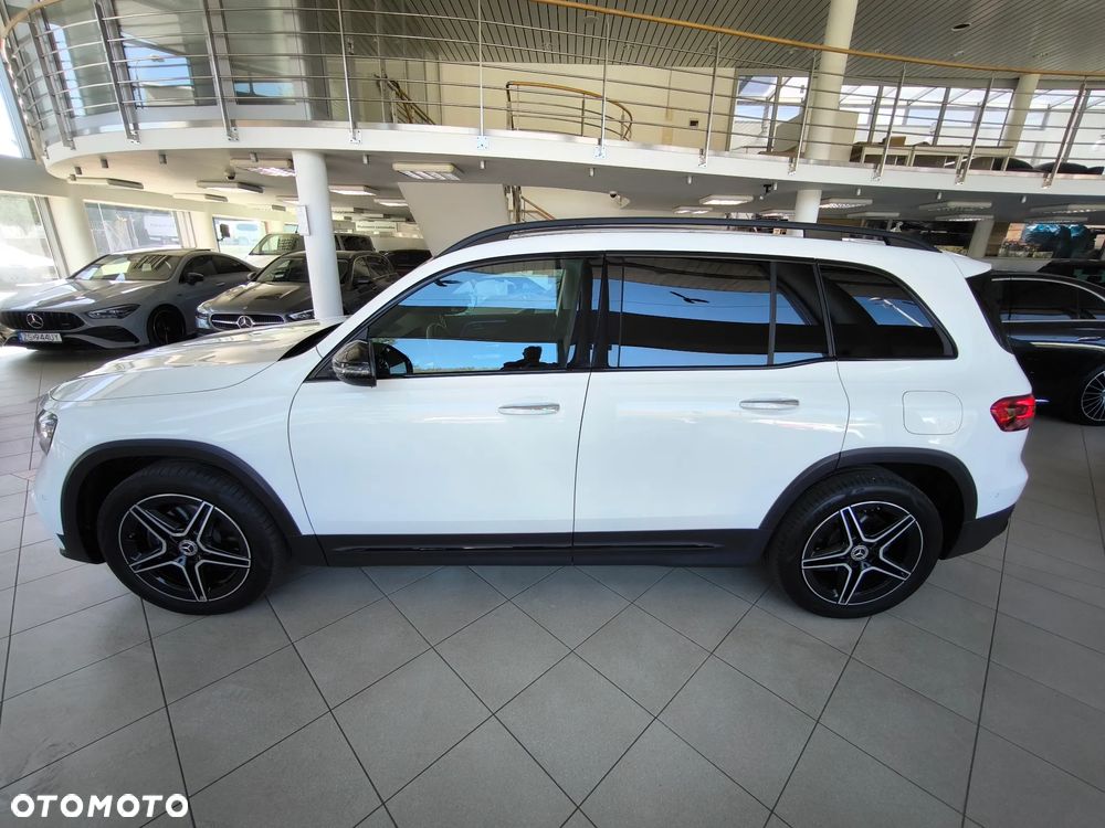 Mercedes-Benz GLB 200 AMG Line 7G-DCT - 8