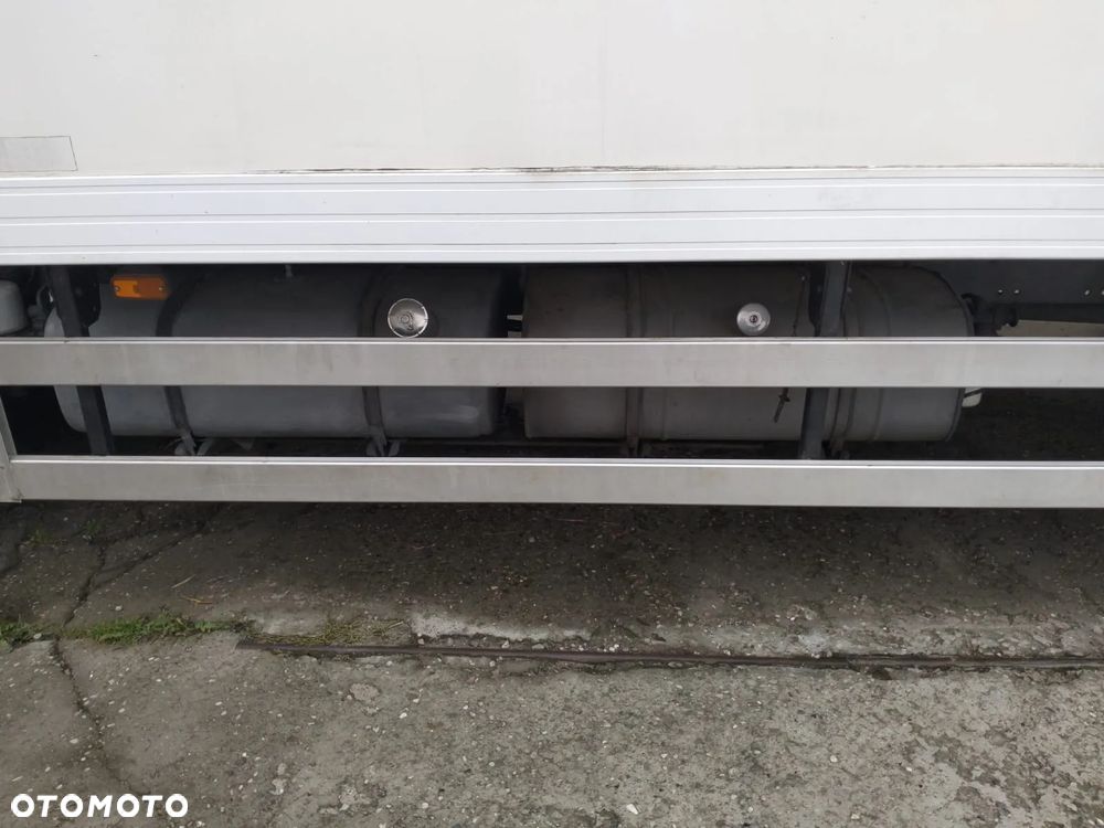 DAF LF - 6
