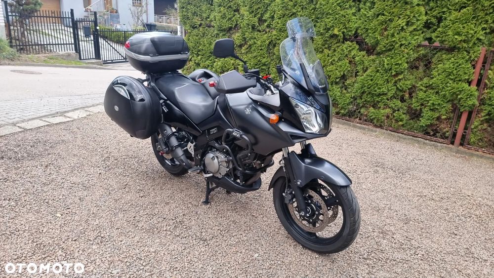 Suzuki V-STROM - 4