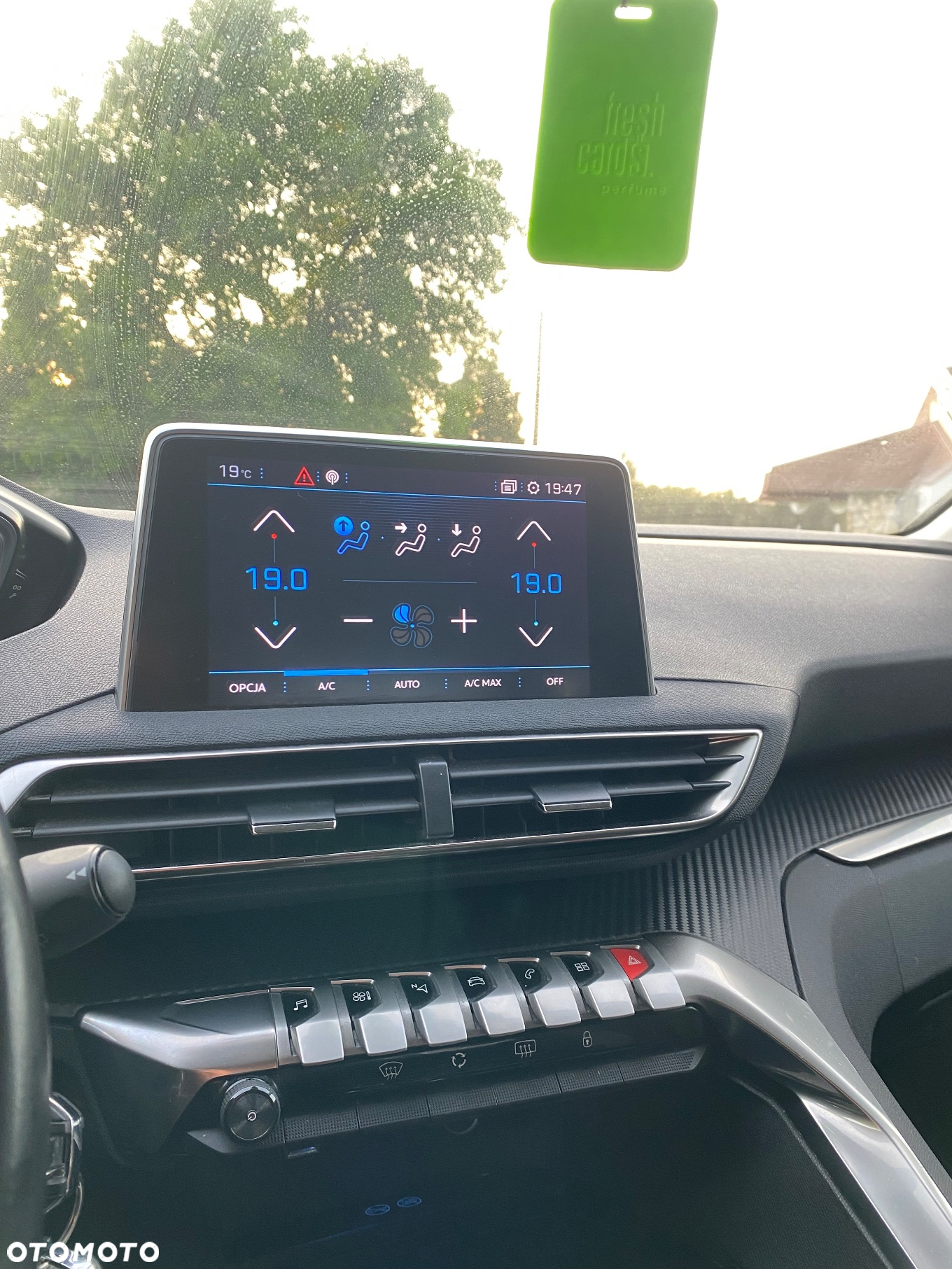Peugeot 3008 - 16