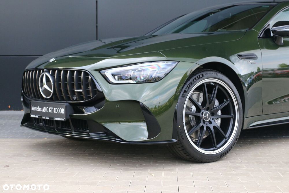 Mercedes-Benz AMG GT - 8