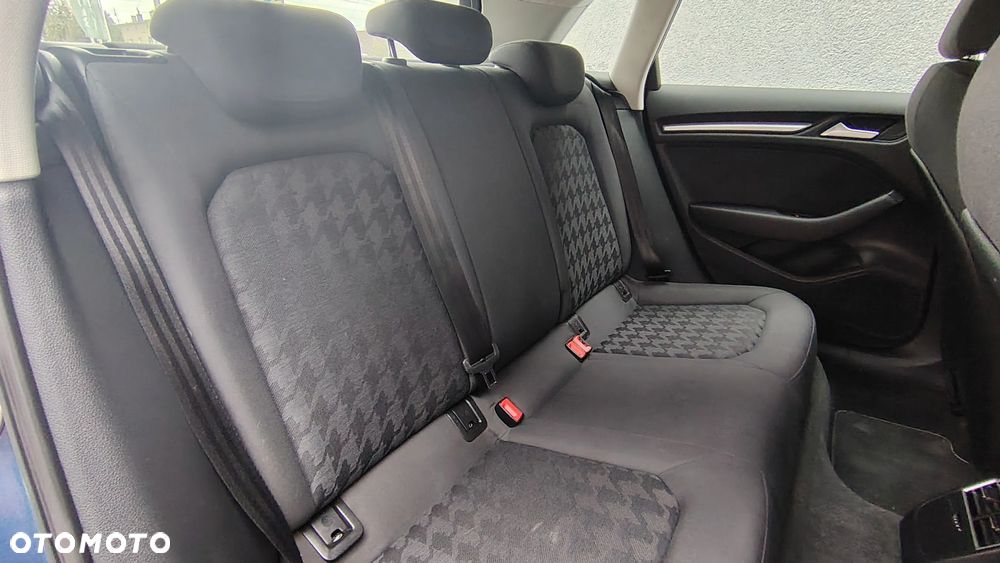 Audi A3 Sportback 1.6 TDI - 15