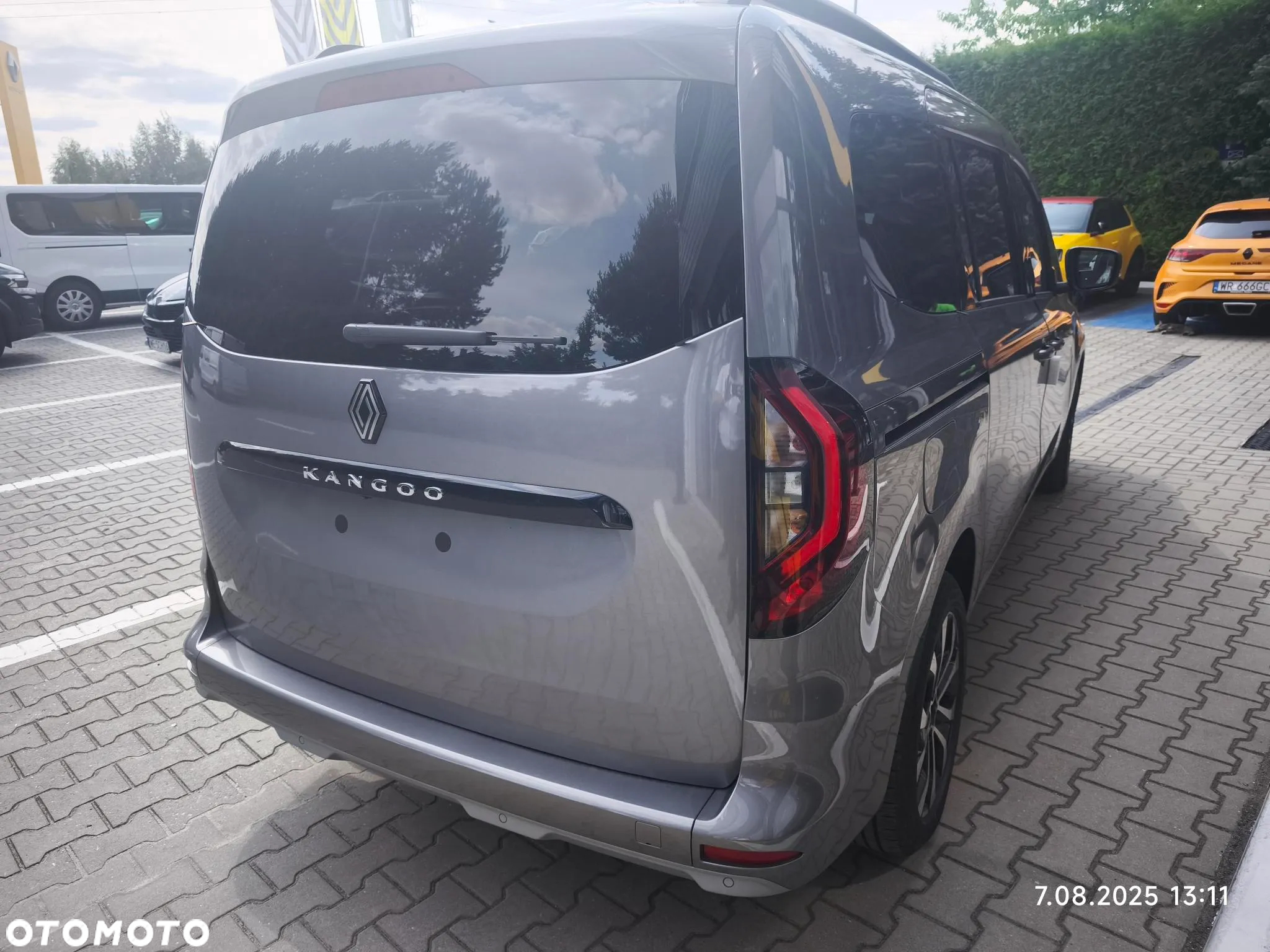 Renault Kangoo Grand 1.3 TCe Techno EDC - 6