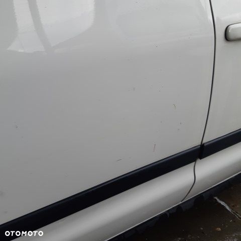 Seat Alhambra drzwi Prawy tył białe LB9A - 3