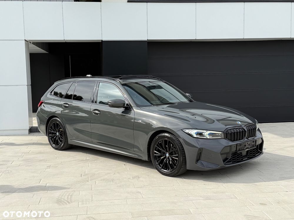 BMW Seria 3 320d xDrive M Sport sport - 24