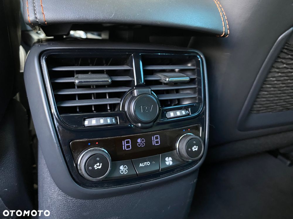 Peugeot 508 RXH 2.0 HDi HYbrid4 - 22