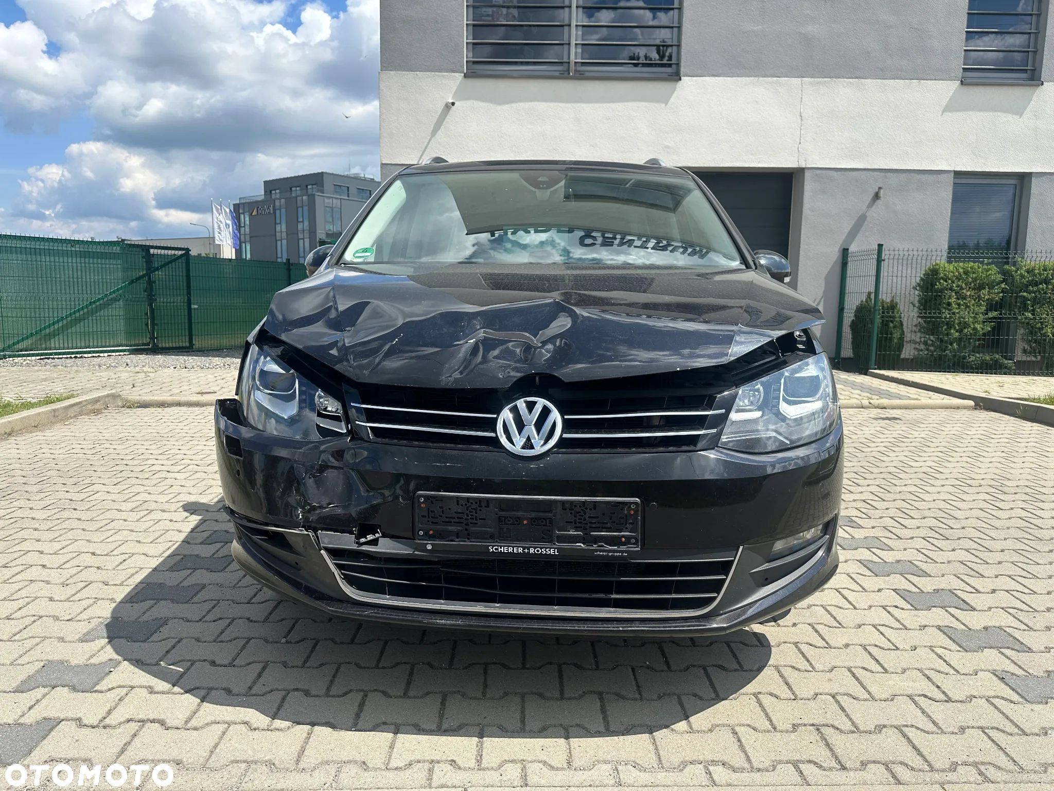Volkswagen Sharan 2.0 TDI DSG BlueMotion Technology Cup - 2