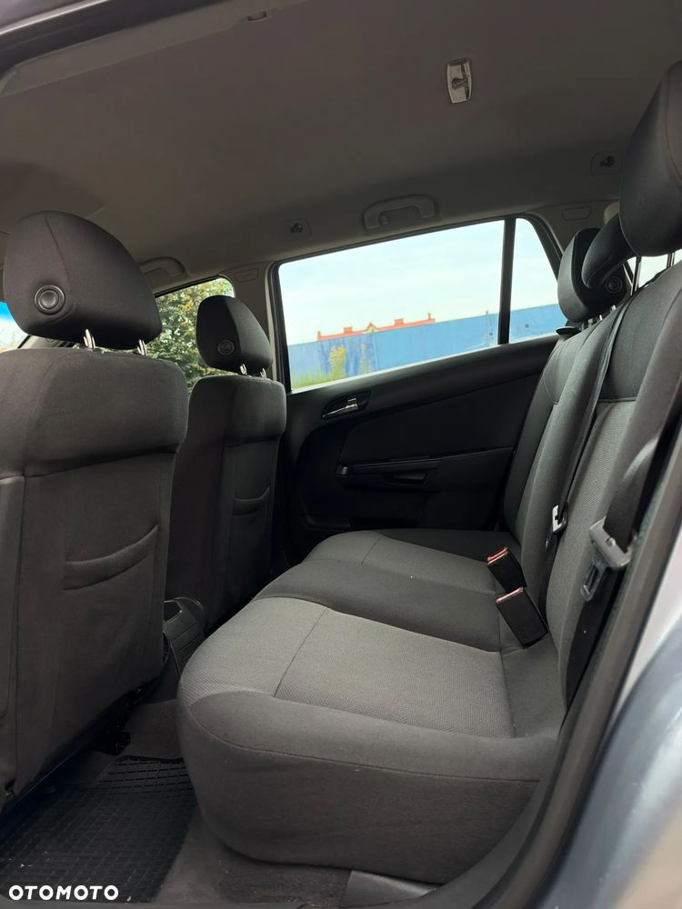 Opel Astra 1.6 - 22
