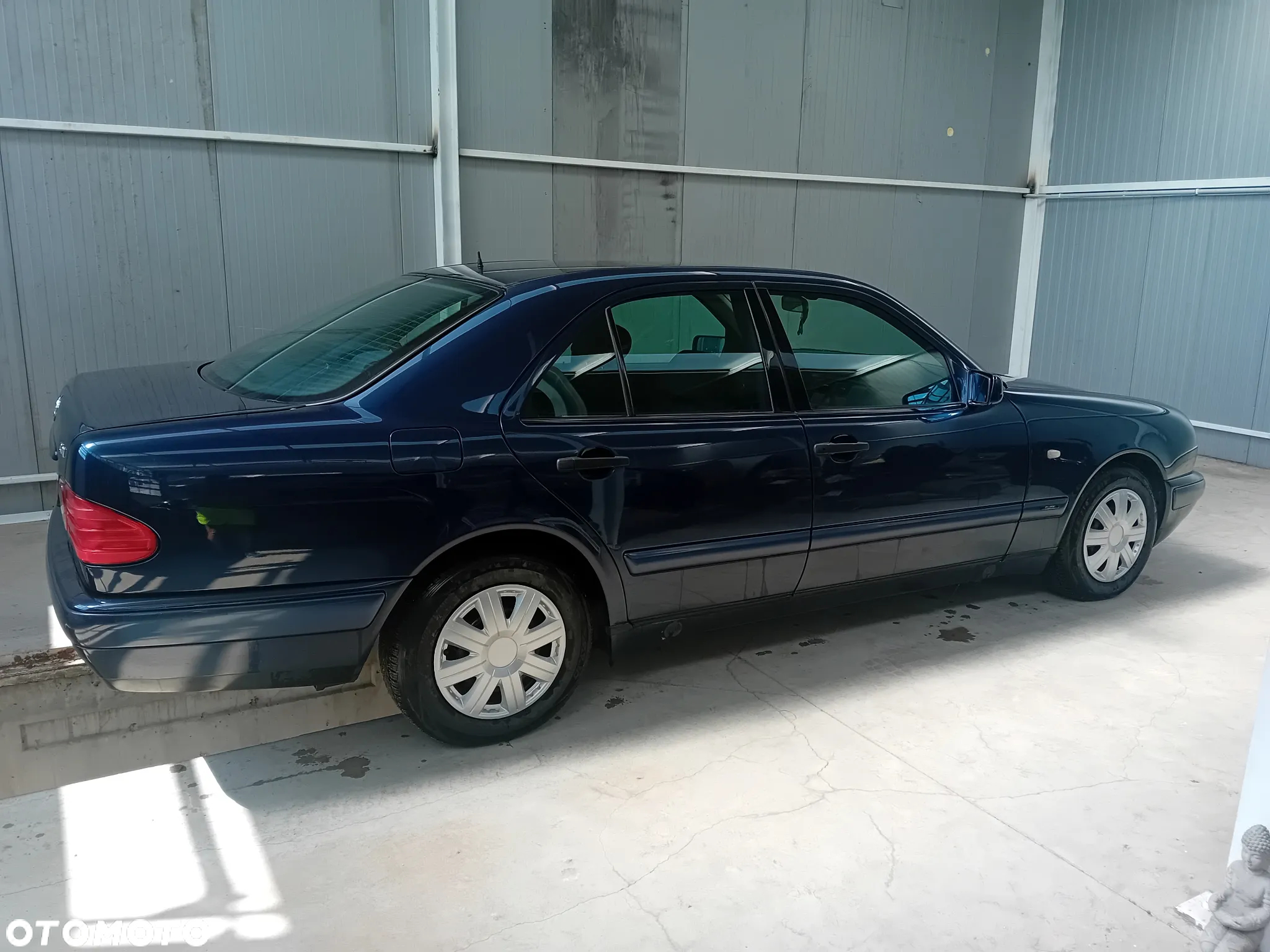 Mercedes-Benz Klasa E 290 T TD Classic - 8