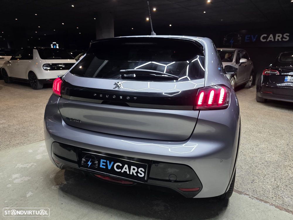 Peugeot e-208 Active Pack - 1