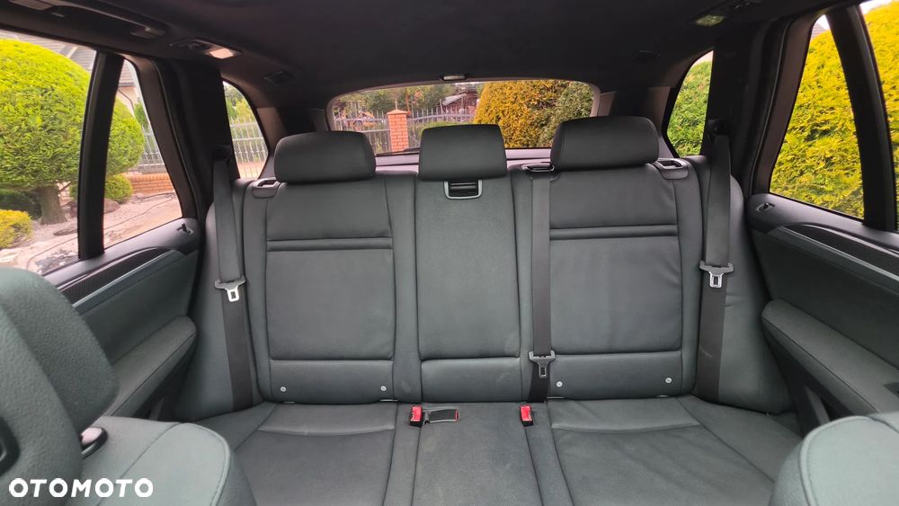 BMW X5 xDrive30i - 30