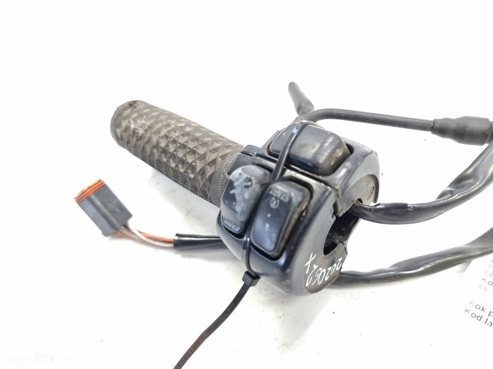 HARLEY-DAVIDSON DYNA FXD 1450.0 2006 benzyna manual Rolgaz przełącznik motocykl - 2