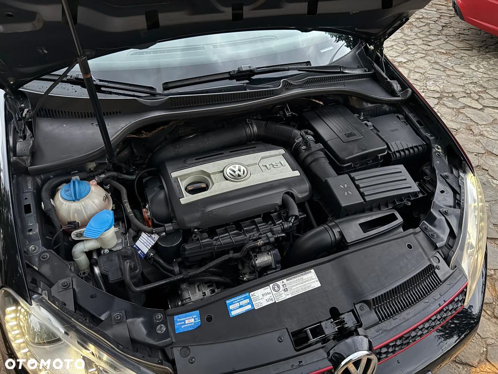 Volkswagen Golf 2.0 GTI DSG - 32