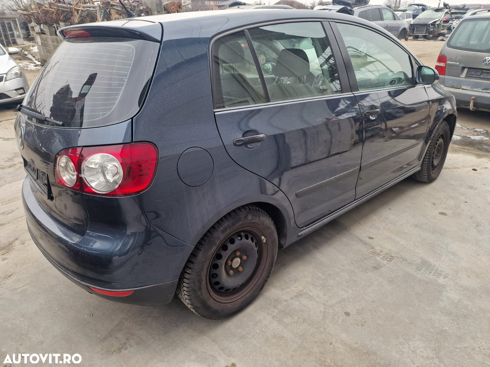 Dezmembram Volkswagen Golf 5 Plus 2007 1.9tdi BLS - 2