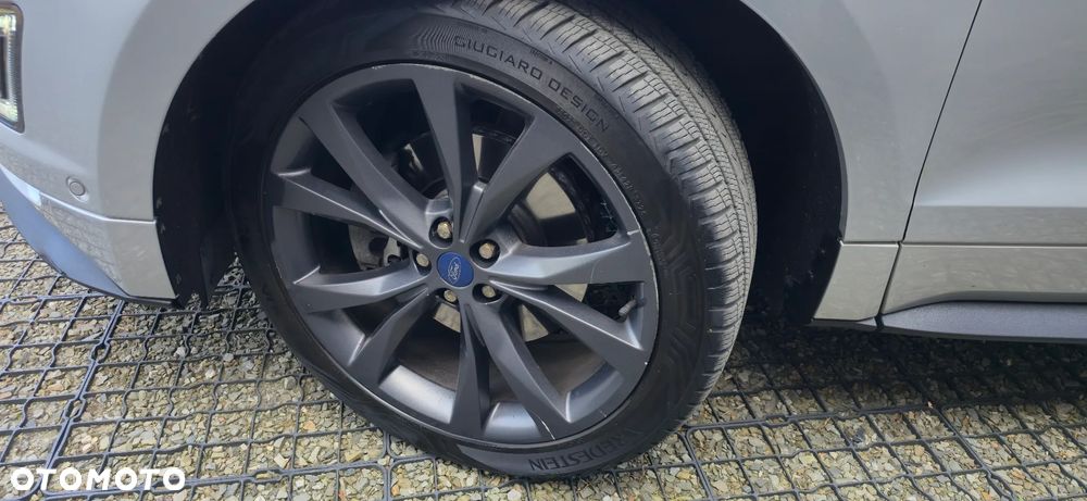 Ford Edge - 31