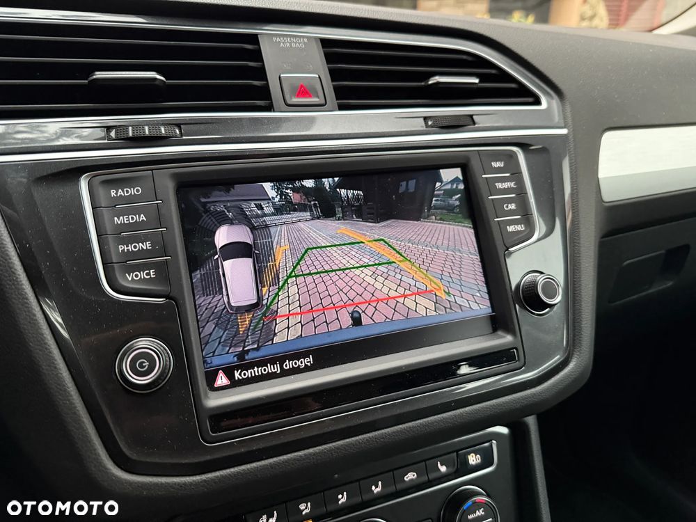 Volkswagen Tiguan 2.0 TDI BMT SCR 4Mot Comfortline DSG - 23