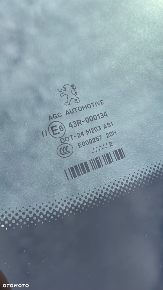 Peugeot 3008 2.0 HDi HYbrid4 - 34