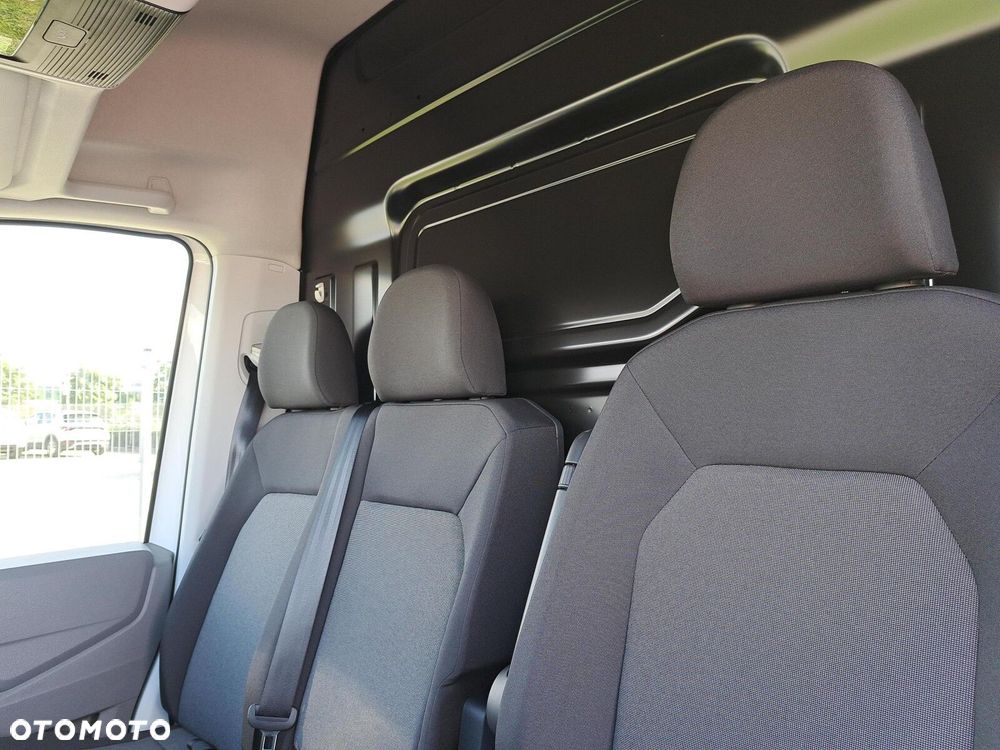 Volkswagen Crafter 35 Furgon, 2,0 TDI SCR 177KM,  6-bieg man., r.o: 4490 mm - 11