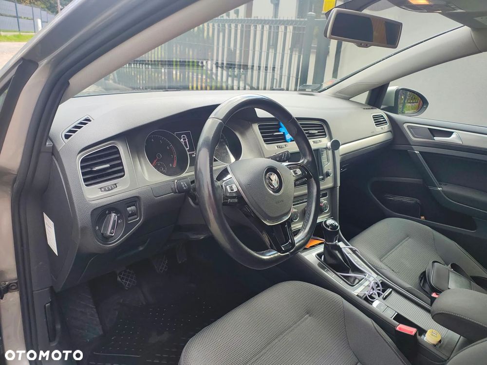 Volkswagen Golf 1.4 TSI BMT Comfortline - 5