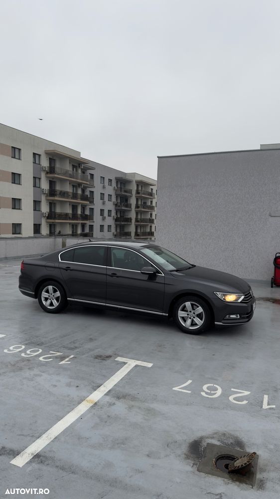 Volkswagen Passat 2.0 TDI SCR DSG (BlueM Tech) Highline - 7