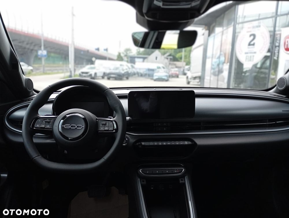 Fiat 600 1.2 Turbo Sport eDCT - 7