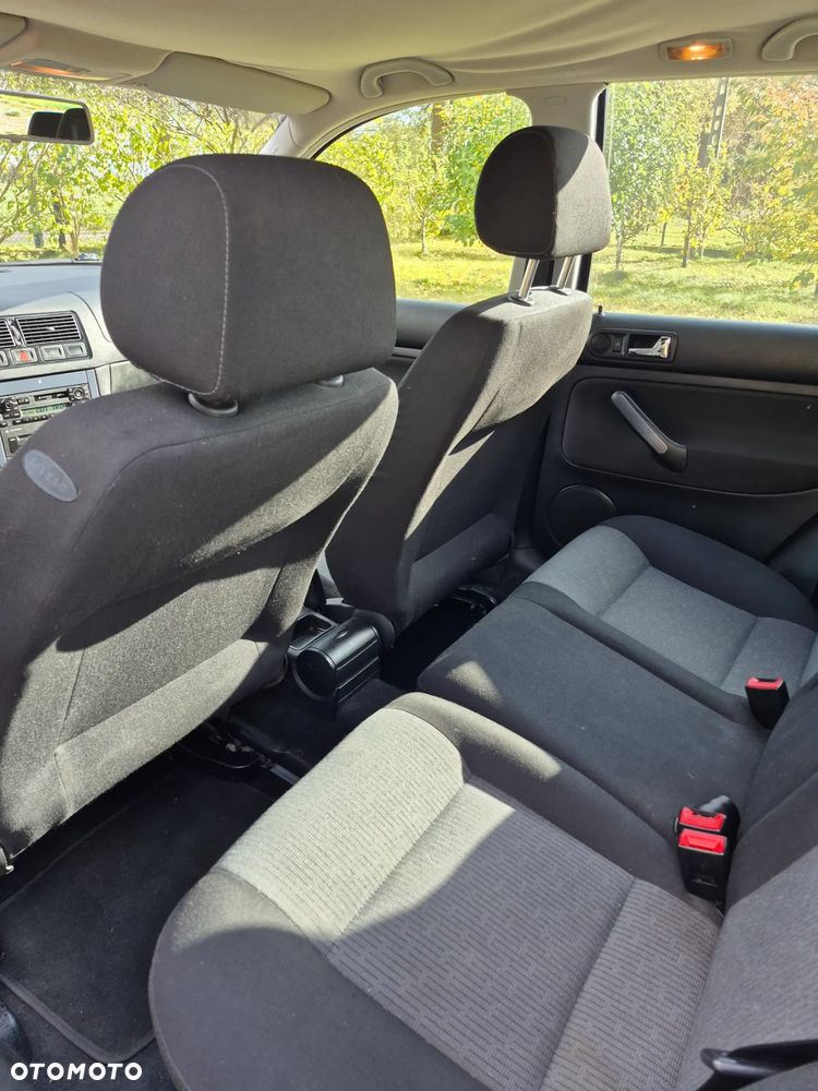 Volkswagen Golf - 12