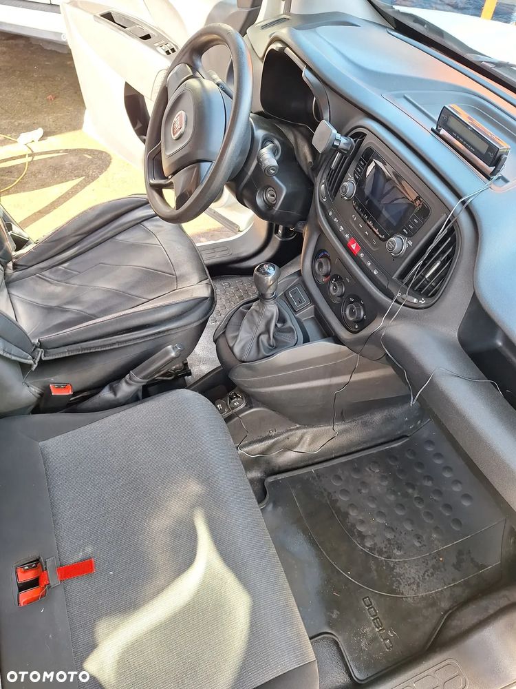 Fiat Doblo - 8