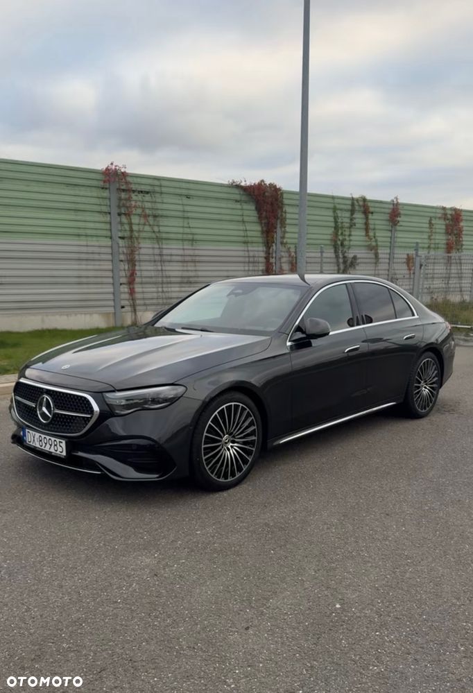 Mercedes-Benz Klasa E 200 AMG - 1