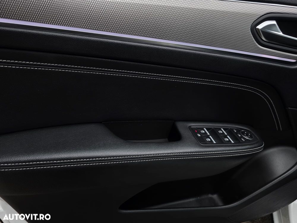 Renault Arkana E-TECH Hybrid 145 E-Tech Engineered - 23