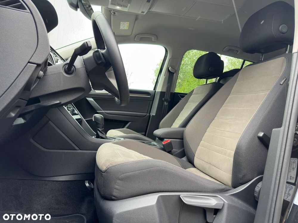Volkswagen Touran 1.5 TSI EVO Highline DSG - 10