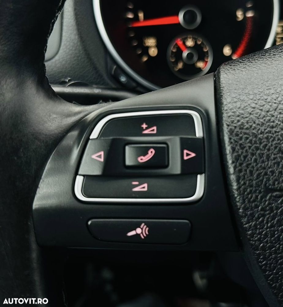 Volkswagen Golf Variant 1.6 TDI DPF 4Motion Comfortline - 23