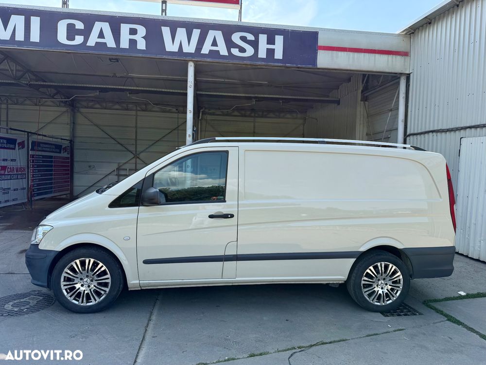 Mercedes-Benz Vito Lang Aut. Mixto - 3