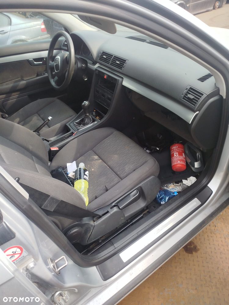 Audi A4 B7 na części. - 5