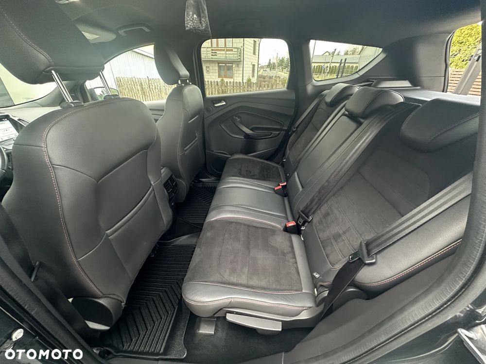 Ford Kuga 2.0 TDCi 4x4 ST-Line - 8
