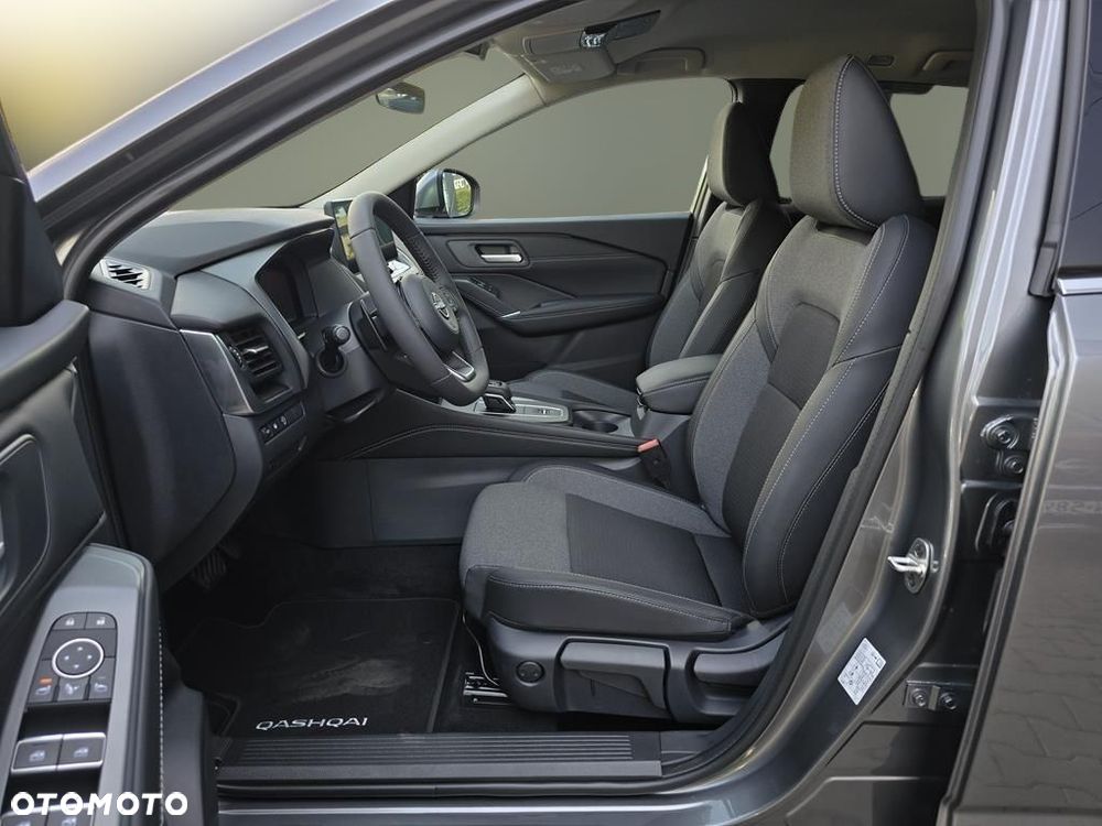 Nissan Qashqai 1.3 DIG-T mHEV N-Connecta Xtronic - 13