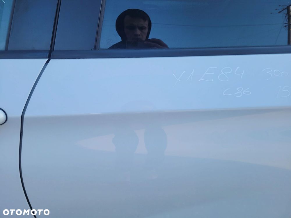 DRZWI LEWY TYŁ TYLNE BMW X1 E84 300 ALPINWEISS C86 - 2