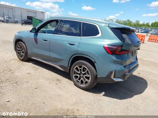 BMW X1 xDrive25i Advantage - 3