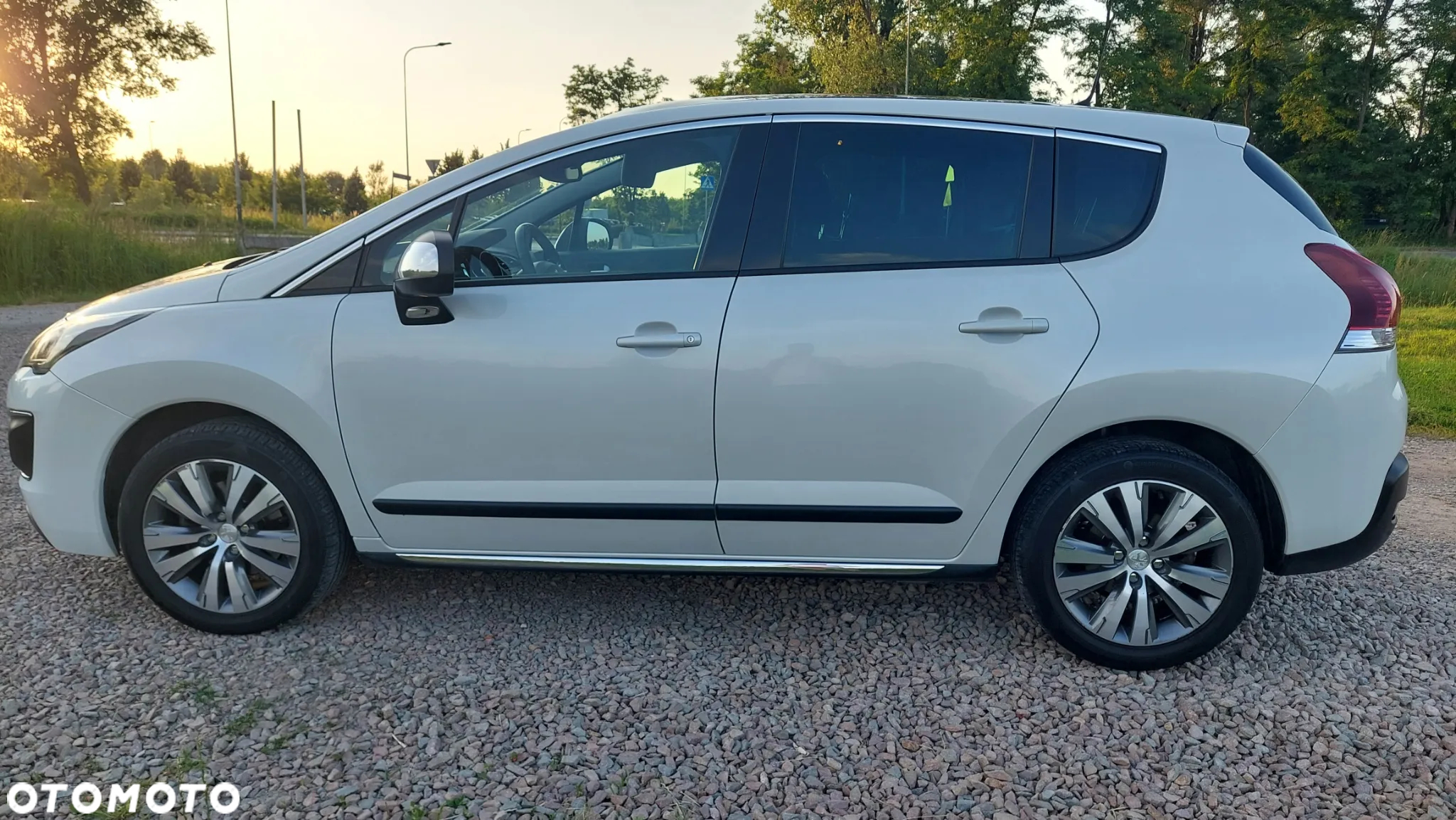 Peugeot 3008 2.0 HDi Allure - 2