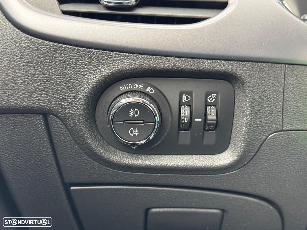 Opel Astra Sports Tourer 1.6 CDTI Edition S/S - 18