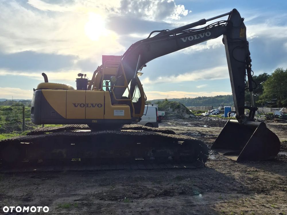 Volvo EC140L - 7