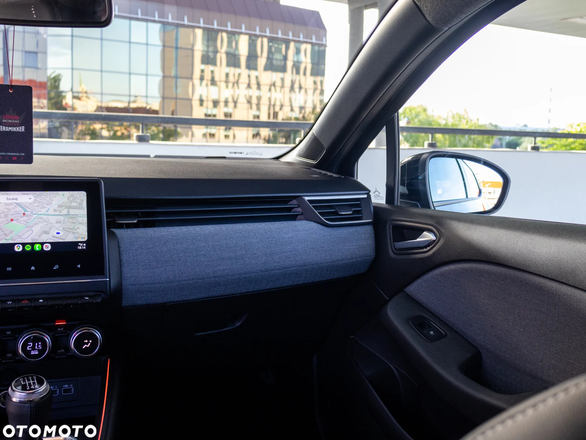Renault Clio - 28