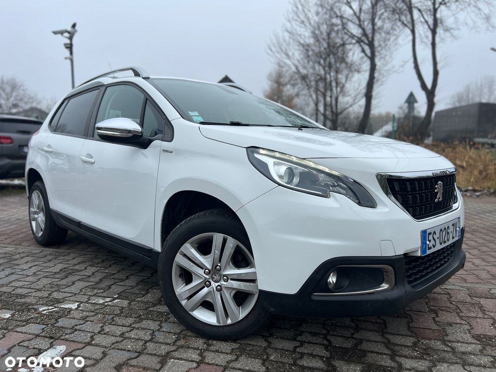 Peugeot 2008 PureTech 82 Style - 19