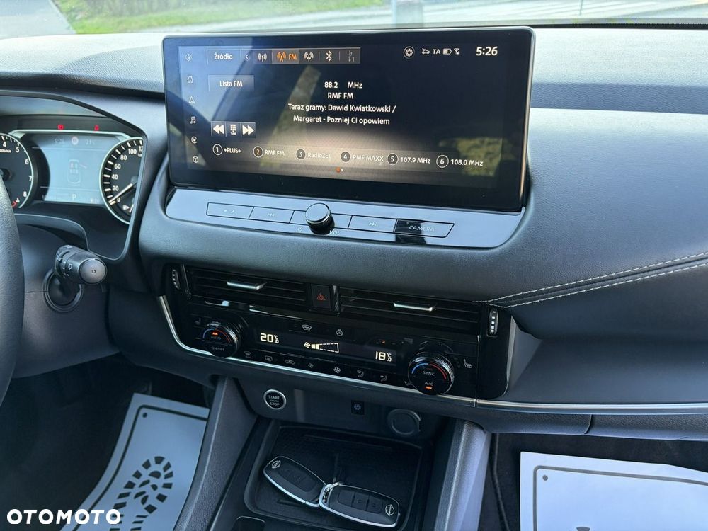 Nissan Qashqai - 12