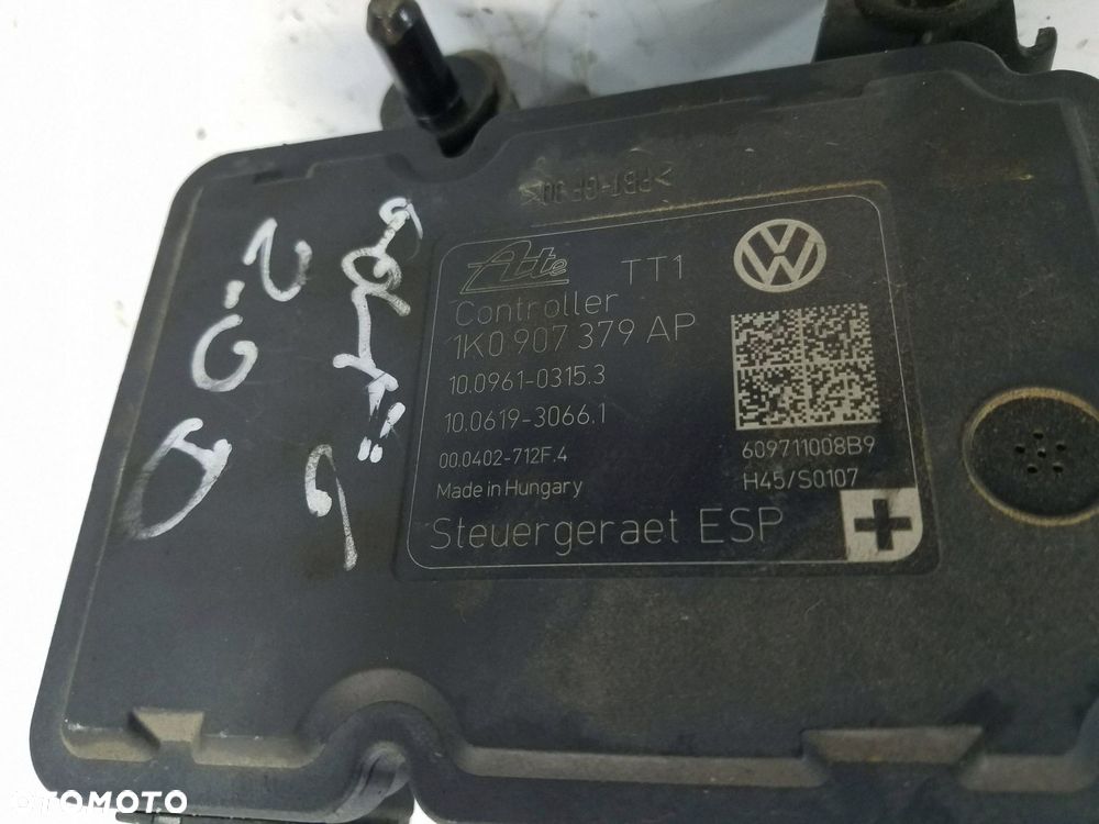 pompa abs vw golf vi kombi 2.0 tdi 1k0907379ap 1k0614517bk - 4