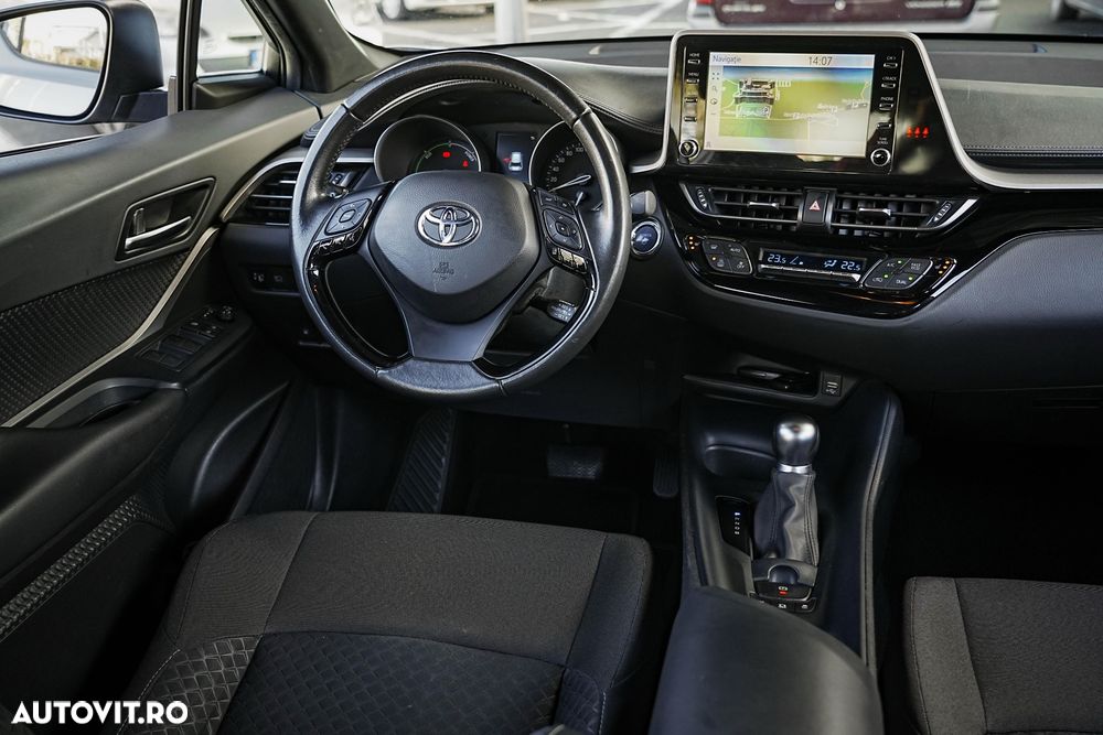 Toyota C-HR 1.8 HSD 4x2 CVT C-lassy LED - 9