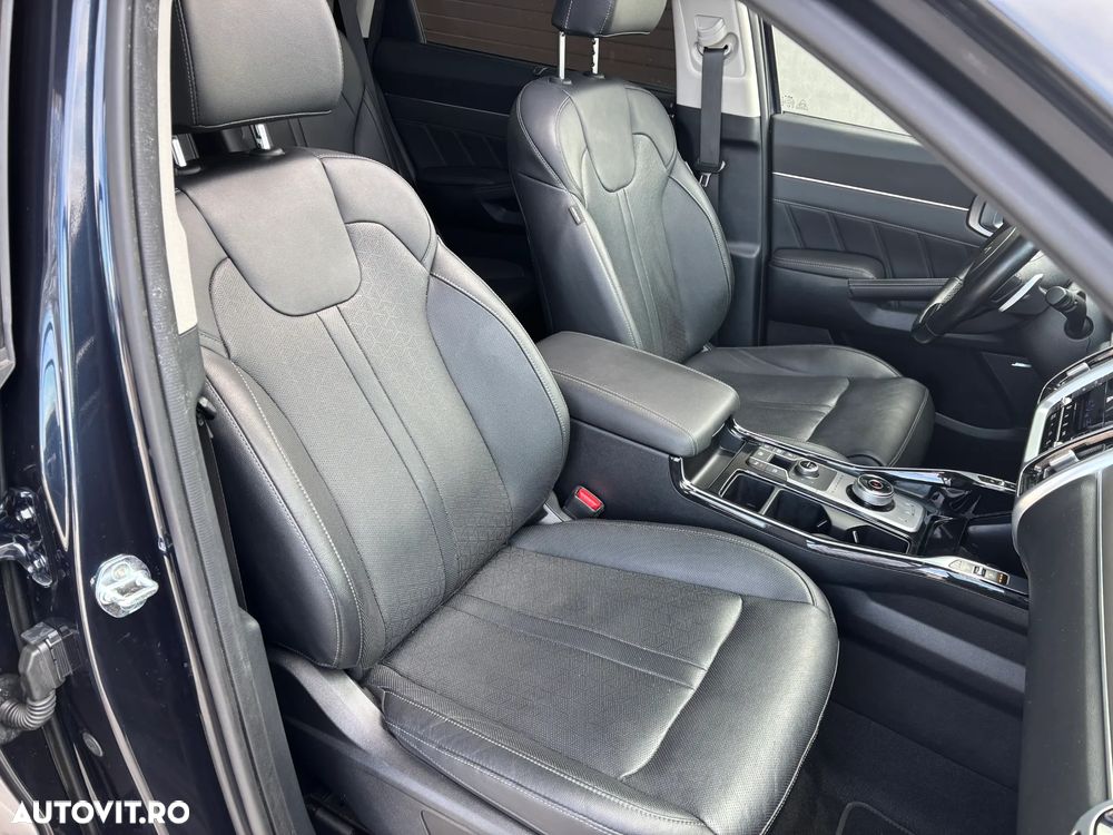Kia Sorento 1.6 T-GDI HEV 6AT 4x4 7P Design+ - 12