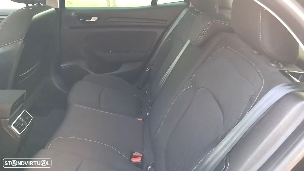 Renault Mégane 1.5 Blue dCi Limited - 31