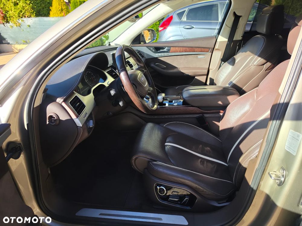 Audi A8 - 14