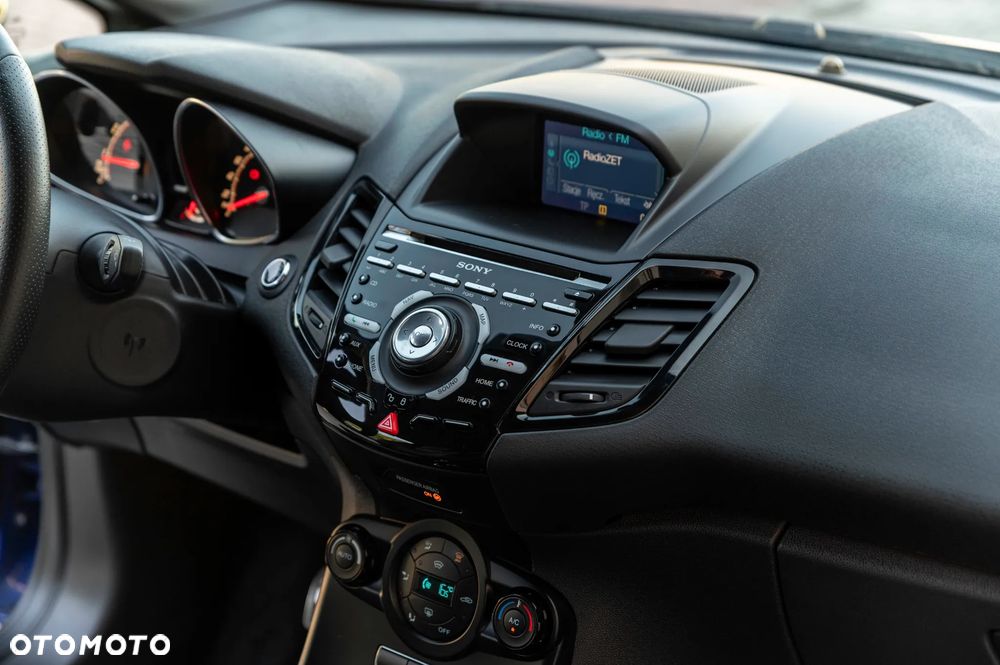 Ford Fiesta 1.6 EcoBoost ST - 27